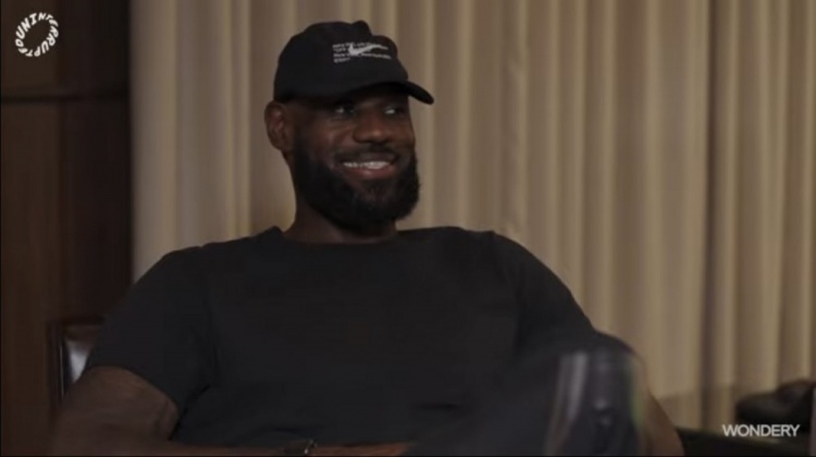 开云中国官网-詹姆斯：许多人误判了我 我能适应任何角色或位置 我很擅长打球